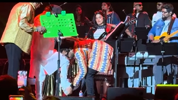 Music Director Deva Removes His Shoes Before He Sung A Maaveerar Day Special Song Music Director Deva Removes His Shoes Before He Sung A Maaveerar Day Special Song