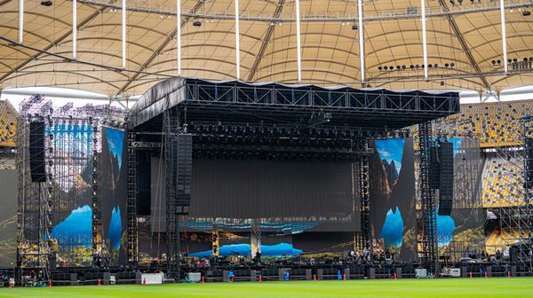 Vijay s Jana Nayagan Audio Launch to Take Place in Kuala Lumpur Grand Welcome and Trending Video Go Viral