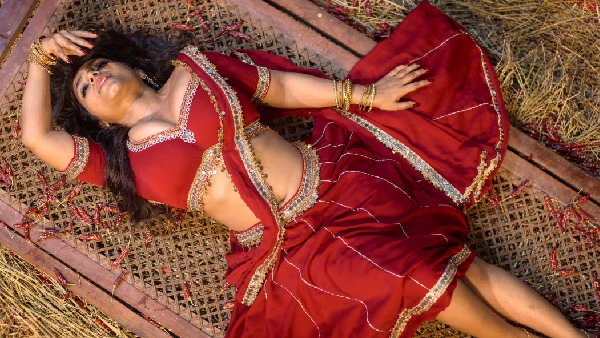 Rajisha VIjayan item song glamour dance stuns south india fans Rajisha VIjayan item song glamour dance stuns south india fans