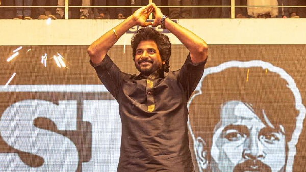 Parasakthi Audio Launch Sivakarthikeyan s full black attire makes him a Dravidian stock Parasakthi Audio Launch Sivakarthikeyan s full black attire makes him a Dravidian stock