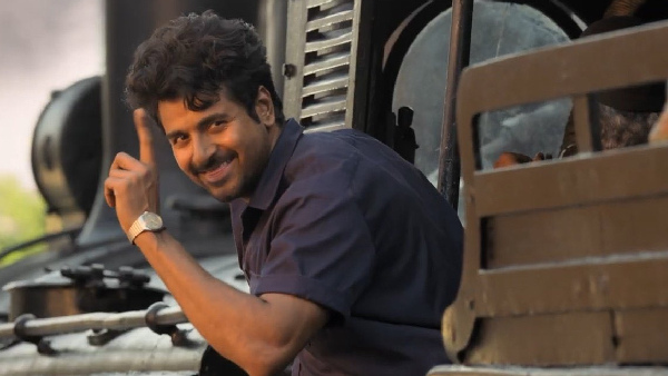 Parasakthi will beat Vijay s last movie Jana Nayagan at Box Office clash trolls trending Parasakthi will beat Vijay s last movie Jana Nayagan at Box Office clash trolls trending