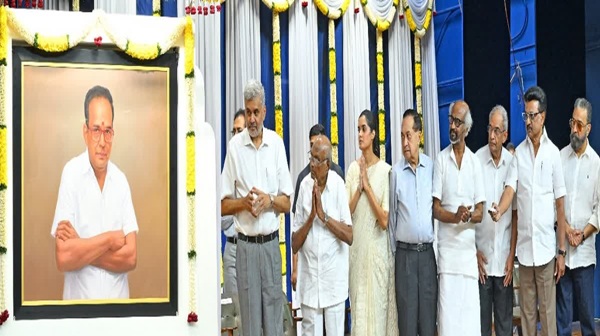 Rajinikanth Emotional Gesture Goes Viral Superstar Touches Director SP Muthuraman Feet at AVM Event