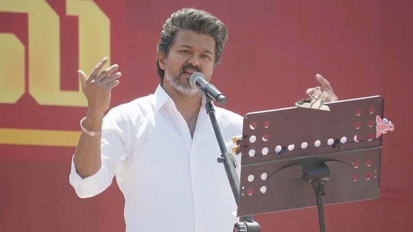 Blue Sattai Maran Slams Vijay TVK Political Speech Preparation Fans Reacts Wild
