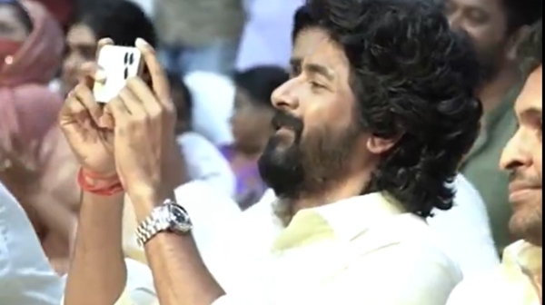 Sivakarthikeyan Proudly Records Daughter Aaradhana s Tamil Nadu State Award Moment Video Goes Viral Sivakarthikeyan Proudly Records Daughter Aaradhana s Tamil Nadu State Award Moment Video Goes Viral