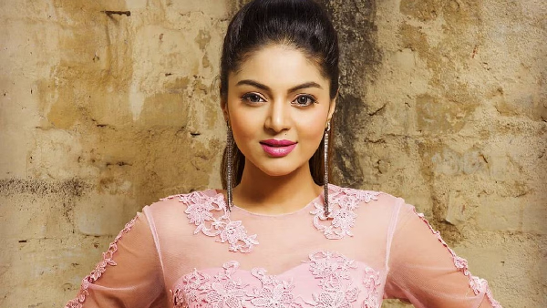 Not Worth It Sanam Shetty Slams Vijay s Comment Clashes With Fans on X