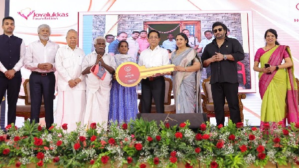 Top Star Prashanth and Devayani attends Joyalukkas 50 Joy Homes giving event