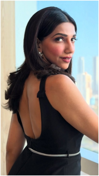 bhavana balakrishnan Photos