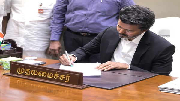 Vijay Recreates Baahubali Style Gesture During Oath Ceremony Viral Video Sparks Debate