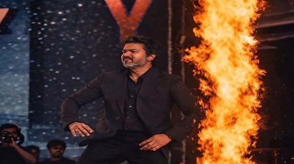 Thalapathy Vijay s Unknown Side Revealed Rathna Kumar Shares Prank Call Incident