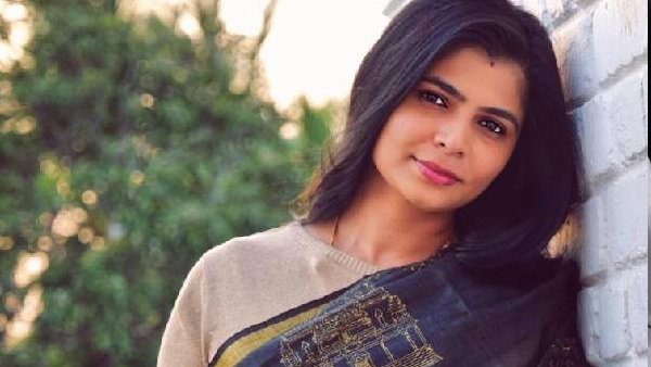 Chinmayi Reacts Strongly After Vedan Meets Minister Raj Mohan Chinmayi Reacts Strongly After Vedan Meets Minister Raj Mohan