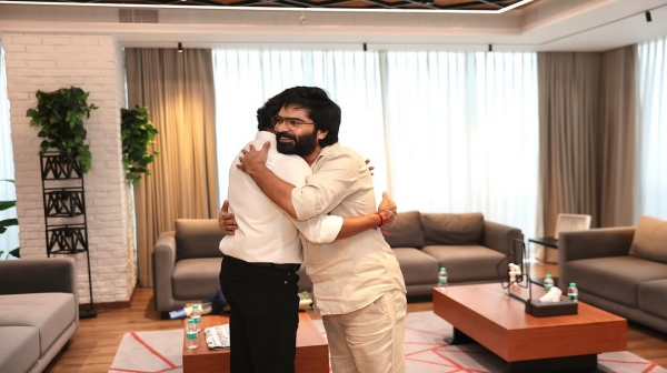 Vijay Asked Is Simbu Coming - Chitra Lakshmanan Reveals Surprising Details about Their Meeting