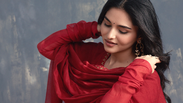 Kayadu Lohar Reveals Two STR Films Were Shelved Says She Still Hopes to Share Screen With Him Kayadu Lohar Reveals Two STR Films Were Shelved Says She Still Hopes to Share Screen With Him