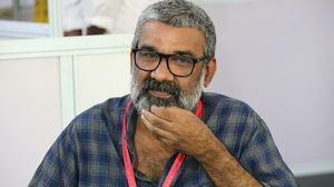 ప్రముఖ దర్శకుడి అరెస్ట్.. కారవాన్‌లోకి పిలిచి నటిపై లైంగిక దాడి కేసులో రిమాండ్!