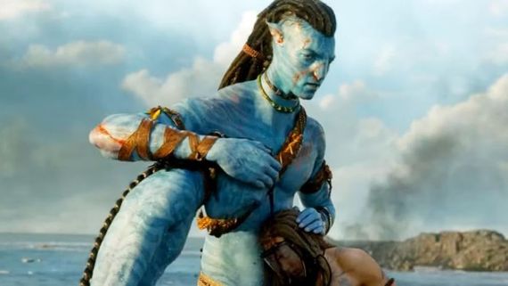 Avatar 2 Day 2 Collections: కొనసాగుతున్న 'అవతార్ 2' కలెక్షన్ల సునామీ.. తొలి రోజుకు మించి వసూళ్లు!
