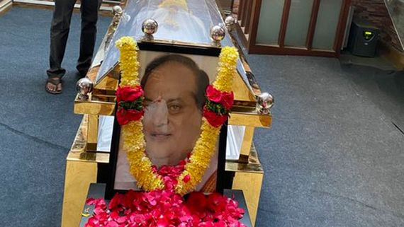 Chalapathi Rao death చలపతిరావు బాబాయ్ ఇకలేరు.. అంత్యక్రియలు ఆలస్యం.. కారణం ఏమిటంటే? 