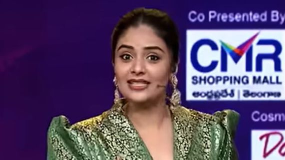 Sreemukhi: దిల్ రాజును ఇమిటేట్ చేసిన యాంకర్ శ్రీముఖి.. వేనుమా, ఇరుక్కు అంటూ ఘోరంగా!