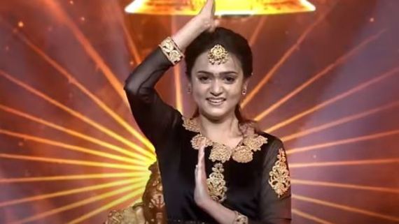  డ్యాన్స్ షోలో బిగ్ బాస్ శ్రీసత్య, అతనికి పార్టనర్ గా.. ఇది ఫస్ట్ నైట్ కాదంటూ జడ్జ్  షాకింగ్ కామెంట్స్!