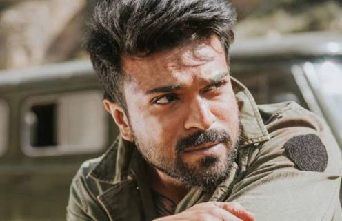 రామ్ చరణ్ ఫ్యాన్స్ కు గుడ్ న్యూస్.. ఆ రోజే డబుల్ ధమాకా!