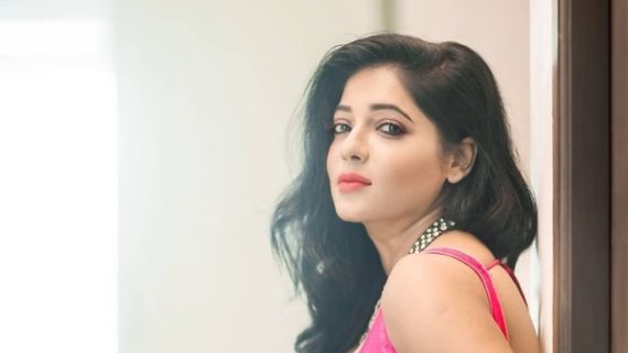 సూచీ లీక్స్ అంటూ నా వీడియో రిలీజ్ చేశారు.. అది మా చెల్లి కంట పడడంతో.. హీరోయిన్ ఆవేదన