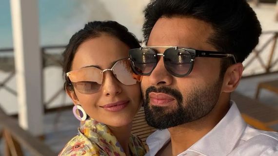 నవంబర్ లోనే నా పెళ్లయిపోయింది.. అలా ఉంటేనే భద్రత.. రకుల్ ప్రీత్ సింగ్ షాకింగ్ కామెంట్స్