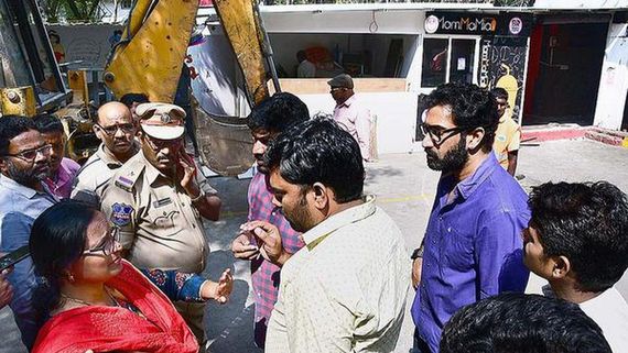 Taraka Ratna హోటల్ కూల్చివేత.. మందు తాగి న్యూసెన్స్.. అసలు ఏం జరిగిందంటే?