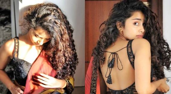 హాట్ షోలో అనుపమ ఓవర్ డోస్.. స్లీవ్ లెస్ బ్లౌజ్ లో అవి చూపిస్తూ.. షాక్ లో ఫ్యాన్స్!