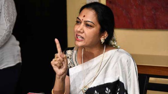 వాళ్ల అంతు చూస్తాను.. వదిలే ప్రస్తక్తే లేదు.. యూట్యూబ్ ఛానెల్స్‌పై హేమ ఫిర్యాదు