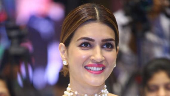 హీరోయిన్స్‌ను ఎవరు పెళ్లి చేసుకోవాలని అనుకోరు.. ఎప్పటికీ అలానే..: కృతి సనోన్