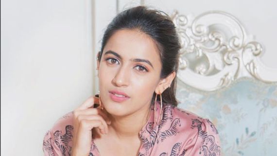 నిహారిక నుంచి ఊహించని ప్రకటన: విడాకుల వార్తల నేపథ్యంలో కొత్త నిర్ణయం.. F**K అంటూ!