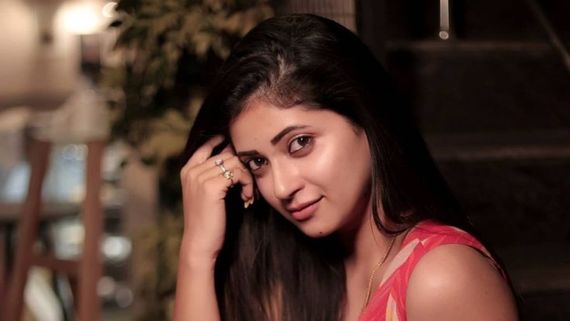 నన్ను బ్యాన్ చేశారు.. అలా చేసినా ఇబ్బంది పెట్టారు: పసుపు కుంకుమ హీరోయిన్ పల్లవి