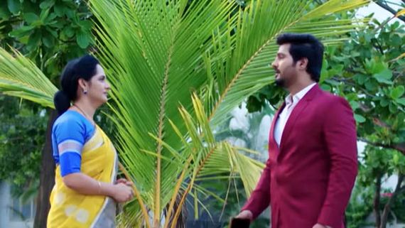Guppedantha Manasu: శైలేంద్రకు అడ్డు పడిన జగతి.. రిషిపై రాళ్లు.. ఇల్లు, కాలేజీ నుంచి పంపించేలా!
