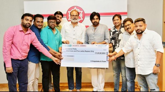 Orange Re Release Collections:  పవన్ కళ్యాణ్‌కు ఆరెంజ్ కలెక్షన్స్.. నాగబాబు ఎంత ఇచ్చారంటే?