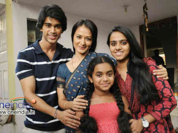 2012 వాయిదా సినిమాలు...రిజల్ట్ లు(ఫోటో ఫీచర్)