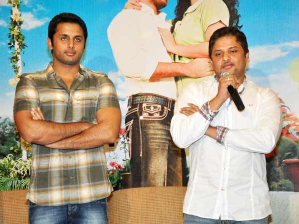 పవన్ కళ్యాణ్ పాటతో నితిన్ ‘గుండెజారి...’(ఫోటో ఫీచర్)