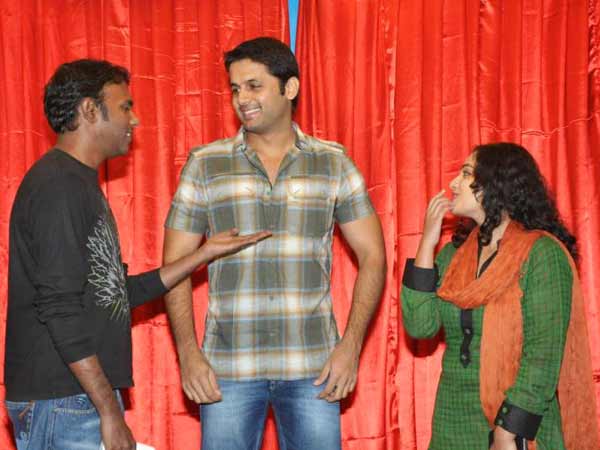 పవన్ కళ్యాణ్ పాటతో నితిన్ ‘గుండెజారి...’(ఫోటో ఫీచర్)