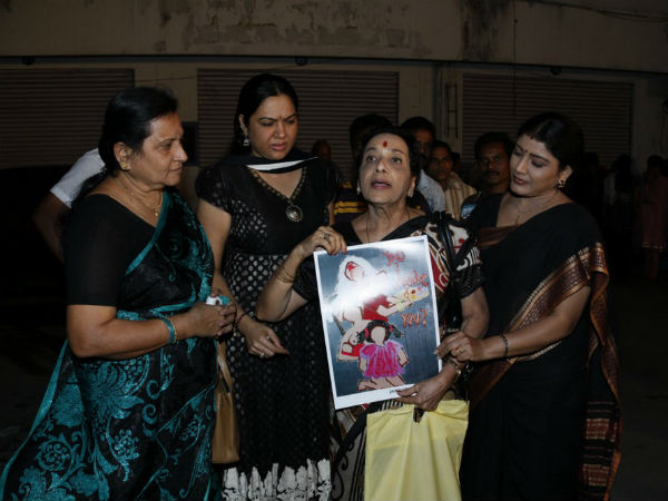  ఢిల్లీ గ్యాంగ్ రేప్ : టాలీవుడ్ ర్యాలీ...(ఫోటోలు)