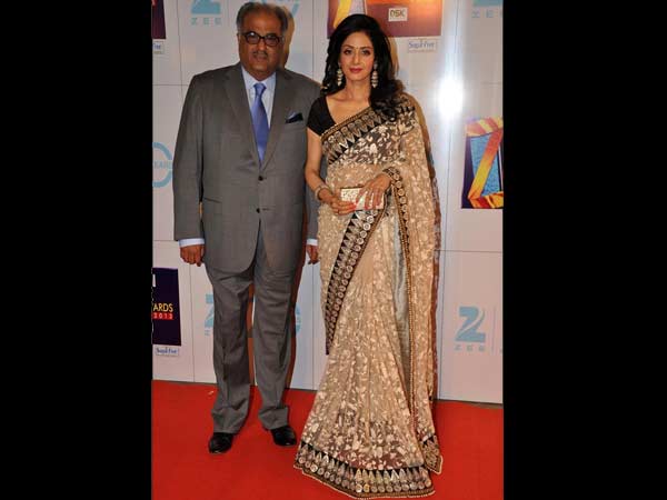 జీ సినీ అవార్డుల పంక్షన్- రెచ్చిపోయిన భామలు(ఫోటో ఫీచర్)