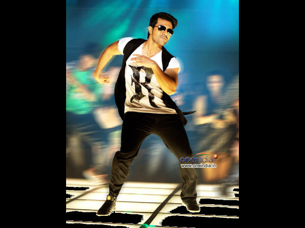  డబుల్ కిక్ ...'నాయక్' (మరో రివ్యూ) 