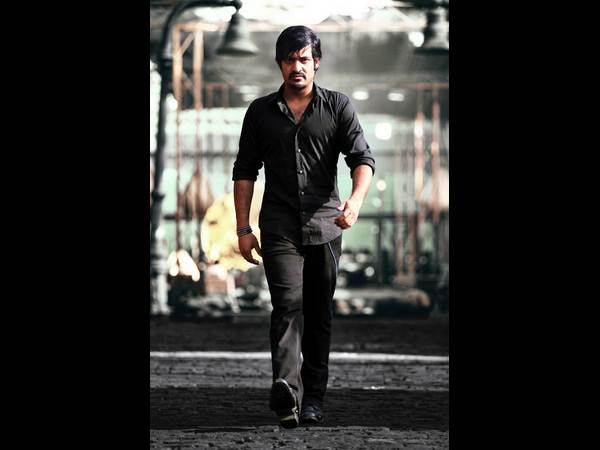 కేక పెట్టిస్తున్న ‘బాద్ షా’ కొత్త ఫోటోలు