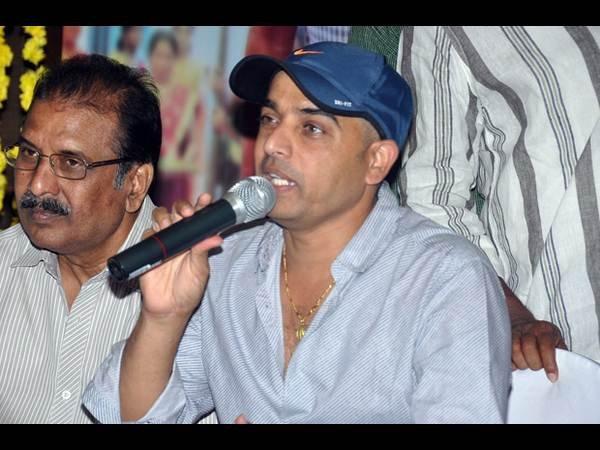 మెరిసిన మహేష్...‘సీతమ్మ వాకిట్లో...’సక్సెస్ మీట్ (ఫోటోలు)