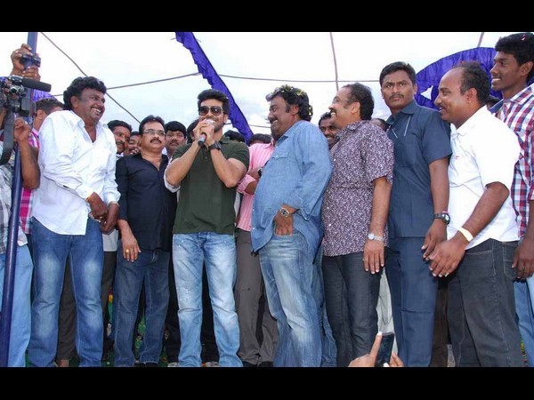 ‘నాయక్’ సక్సెస్ టూర్ విశేషాలు (ఫోటోలతో...)