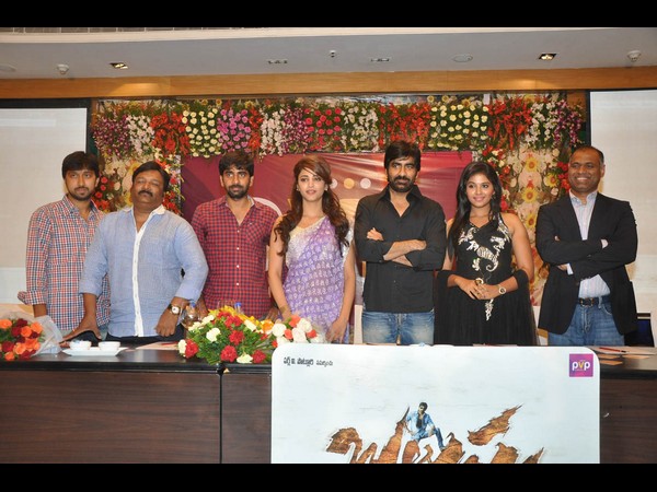 నా లాగే జీరో నుంచి హీరోగా ఎదిగారు : రవితేజ (ఫోటో ఫీచర్)