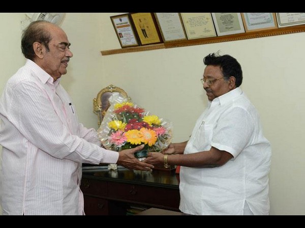  చిరు, కోట, ఆర్ నారాయణమూర్తి, ఎన్ శంకర్ @నాయుడు ఆఫీస్ 