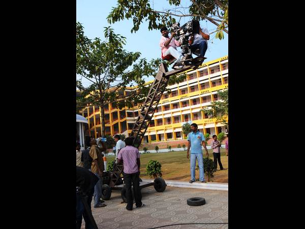 ‘మండోదరి’ మూవీ విశేషాలు (ఫోటో ఫీచర్)