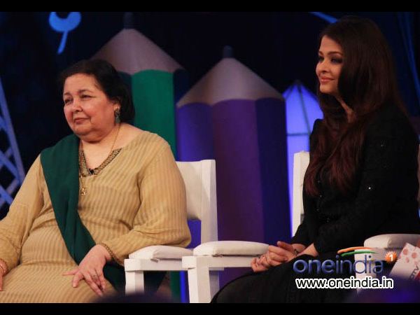 ఐశ్వర్య, సచిన్ ఎఫెక్ట్... రూ. 13.6 కోట్లు నిధులు (ఫోటోలు)