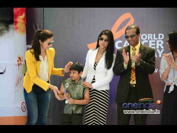 హాట్ హీరోయిన్ శ్రీయ@ అపోలో ఫ్యాషన్ షో