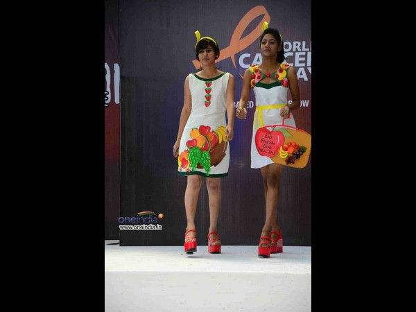 హాట్ హీరోయిన్ శ్రీయ@ అపోలో ఫ్యాషన్ షో