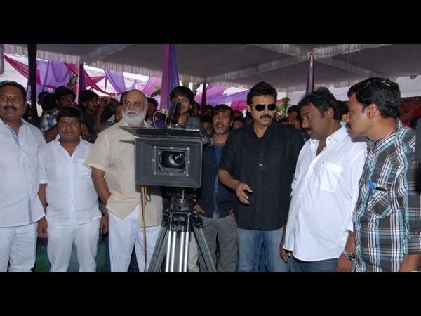 బెల్లకొండ తనయుడితో...వినాయక్ చిత్రం ప్రారంభం (ఫోటోలు)