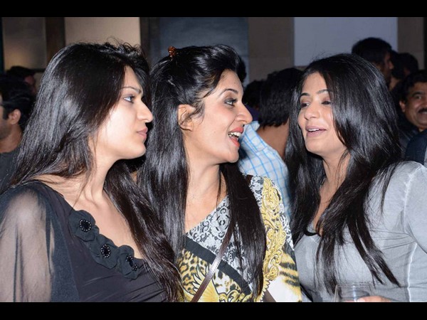  సిసిఎల్ 3 తర్వాత పార్టీ....హాట్ హీరో,హీరోయిన్స్ (ఫోటోలు)