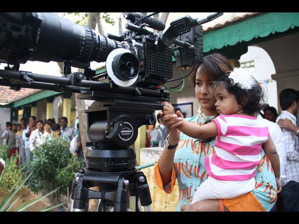 మంచు విష్ణు కొత్త చిత్రం ప్రారంభం(ఫొటోలు)